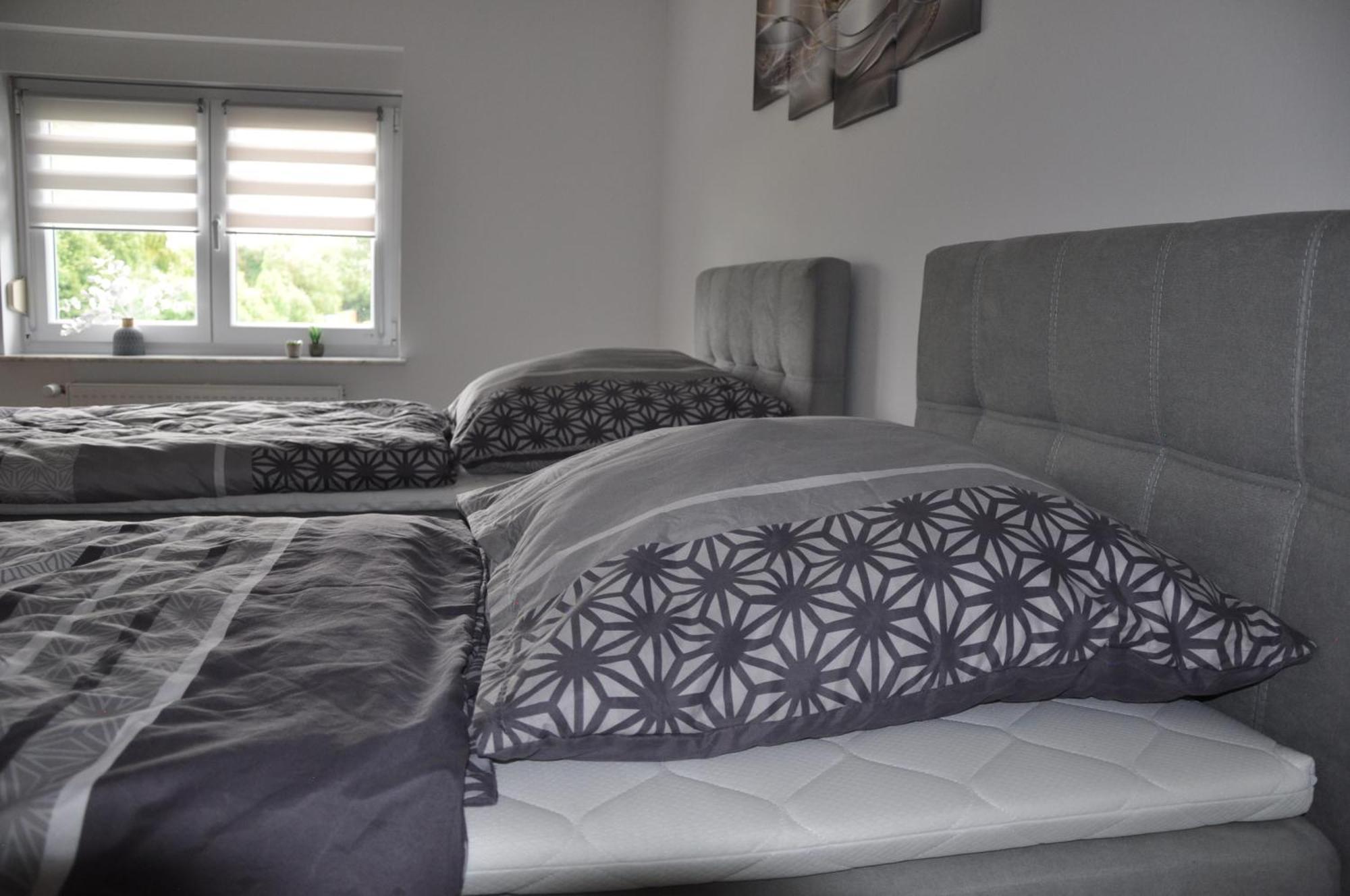 Ferienwohnung "Julka" Kostenloses W-Lan Гібельштадт Екстер'єр фото